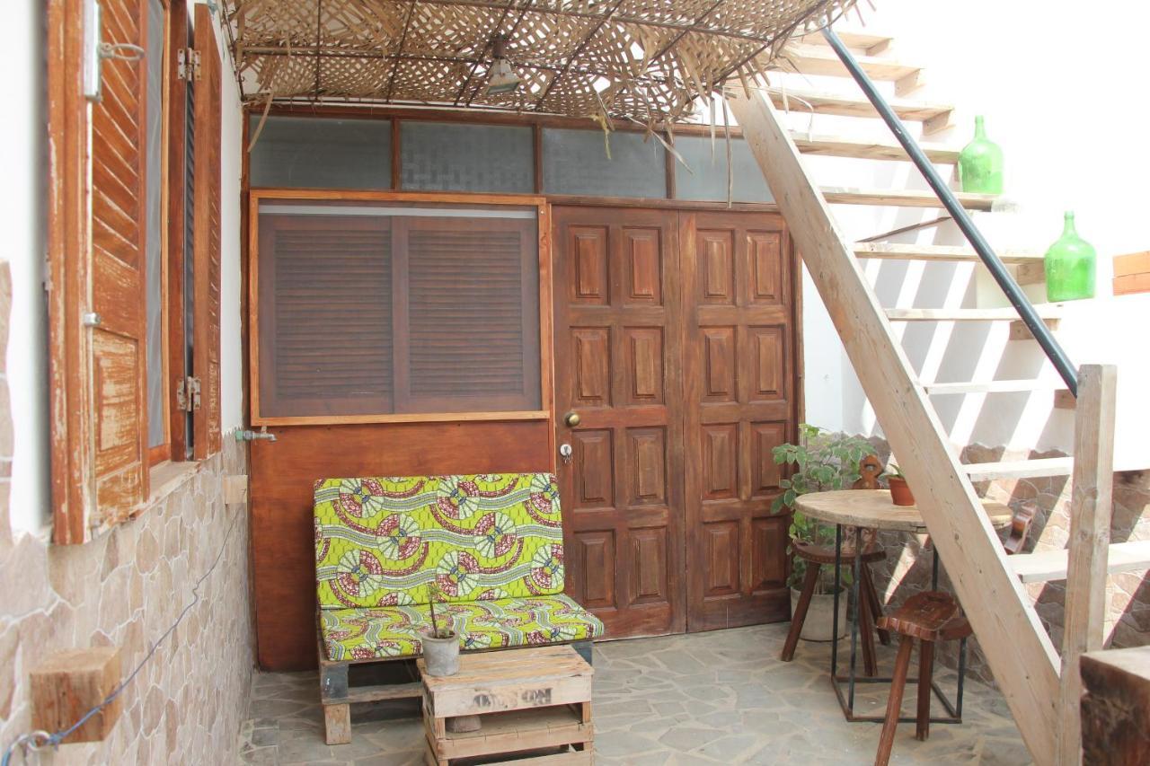 בית הארחה סנטה מריה 	Casa Pau מראה חיצוני תמונה